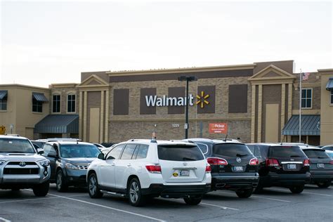 Walmart edmond - Walmart Neighborhood Market Edmond - NW 164th St, Oklahoma City, Oklahoma. 1.3K likes · 961 were here. Pharmacy Phone: 405-216-8375 Pharmacy Hours:...